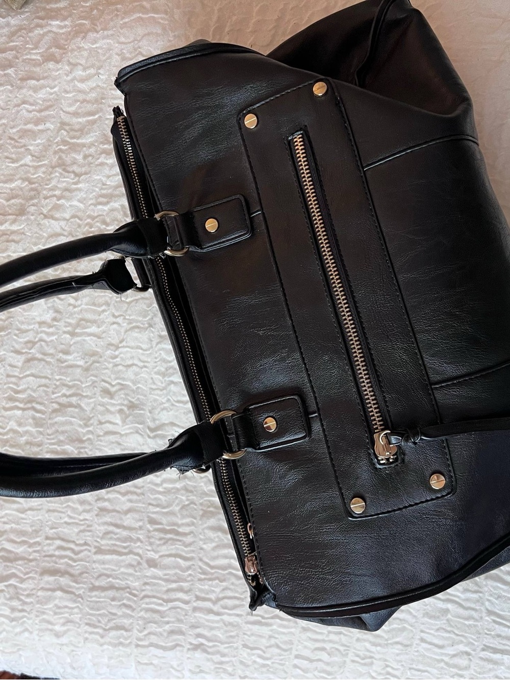 Aldo Black Tote with Gold Hardware - Picture 4 of 8